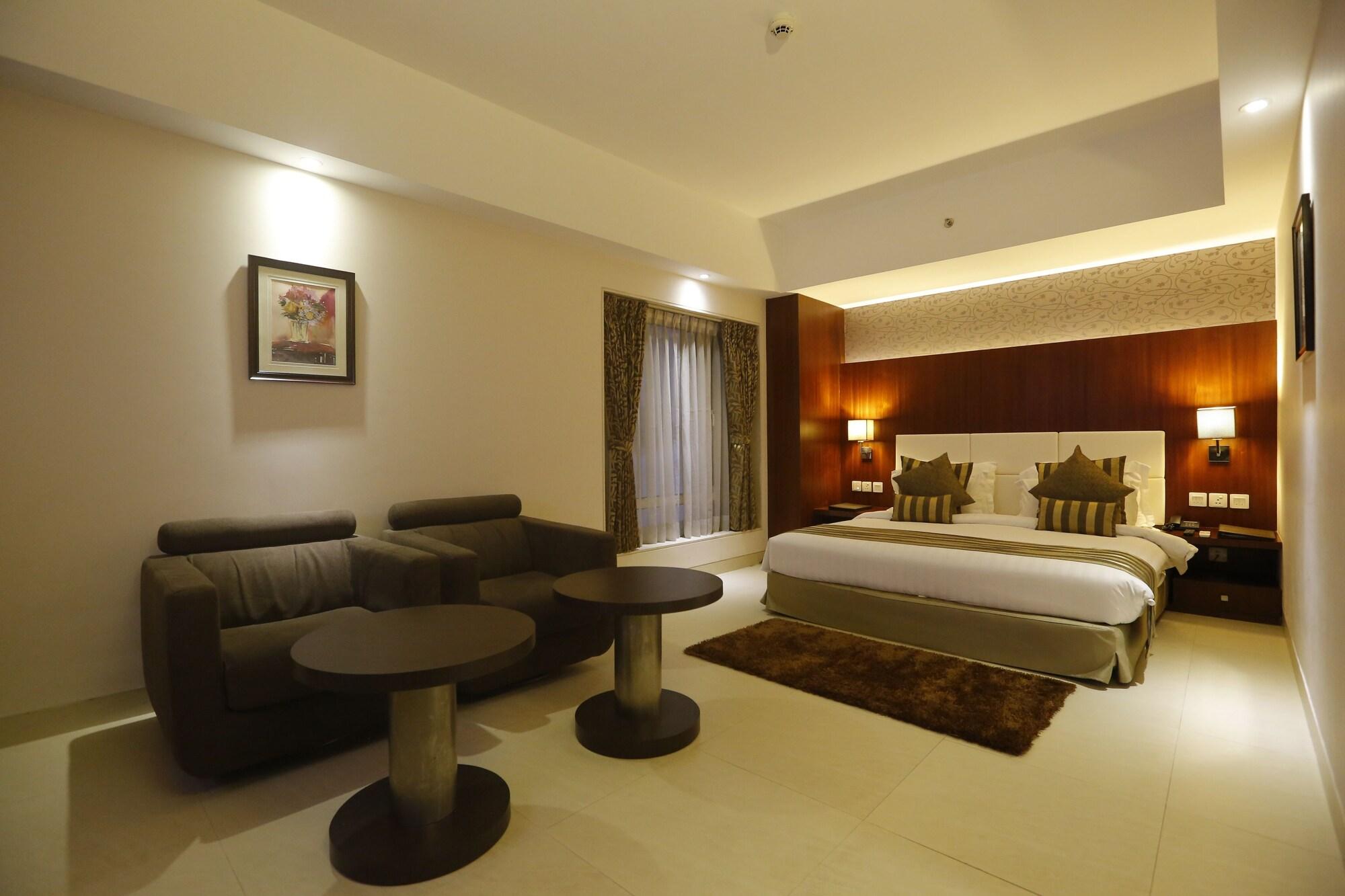 Celesta - Kolkata Hotell Exteriör bild